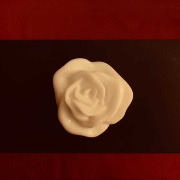 Chanel No. 5 soap - Picture 3 of 4